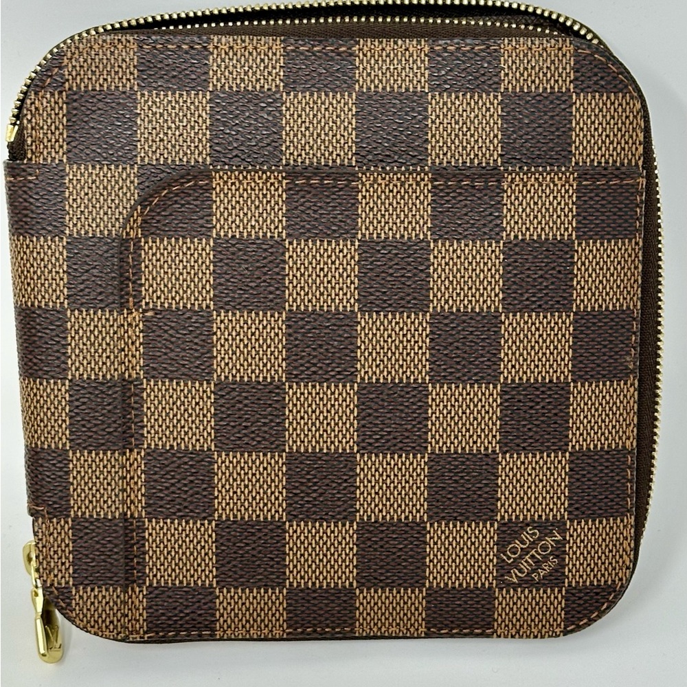 Louis Vuitton Damier wallet